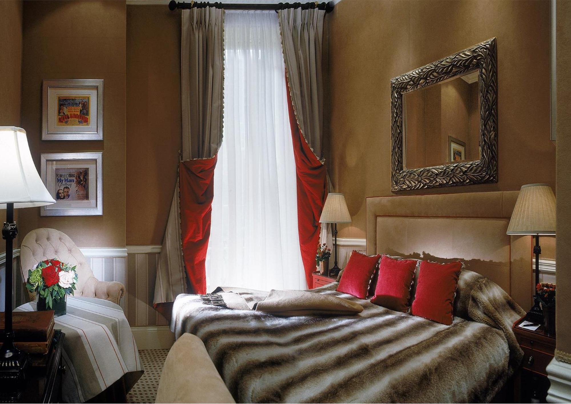 The Montague On The Gardens Hotel London Exterior photo